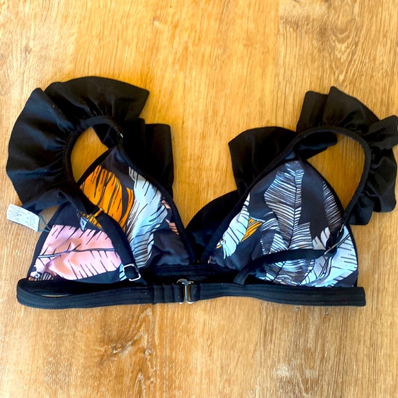 Maaji• Fixed Triangle with Ruffle Trim Bikini Top Swimsuit - Picture 1 of 3